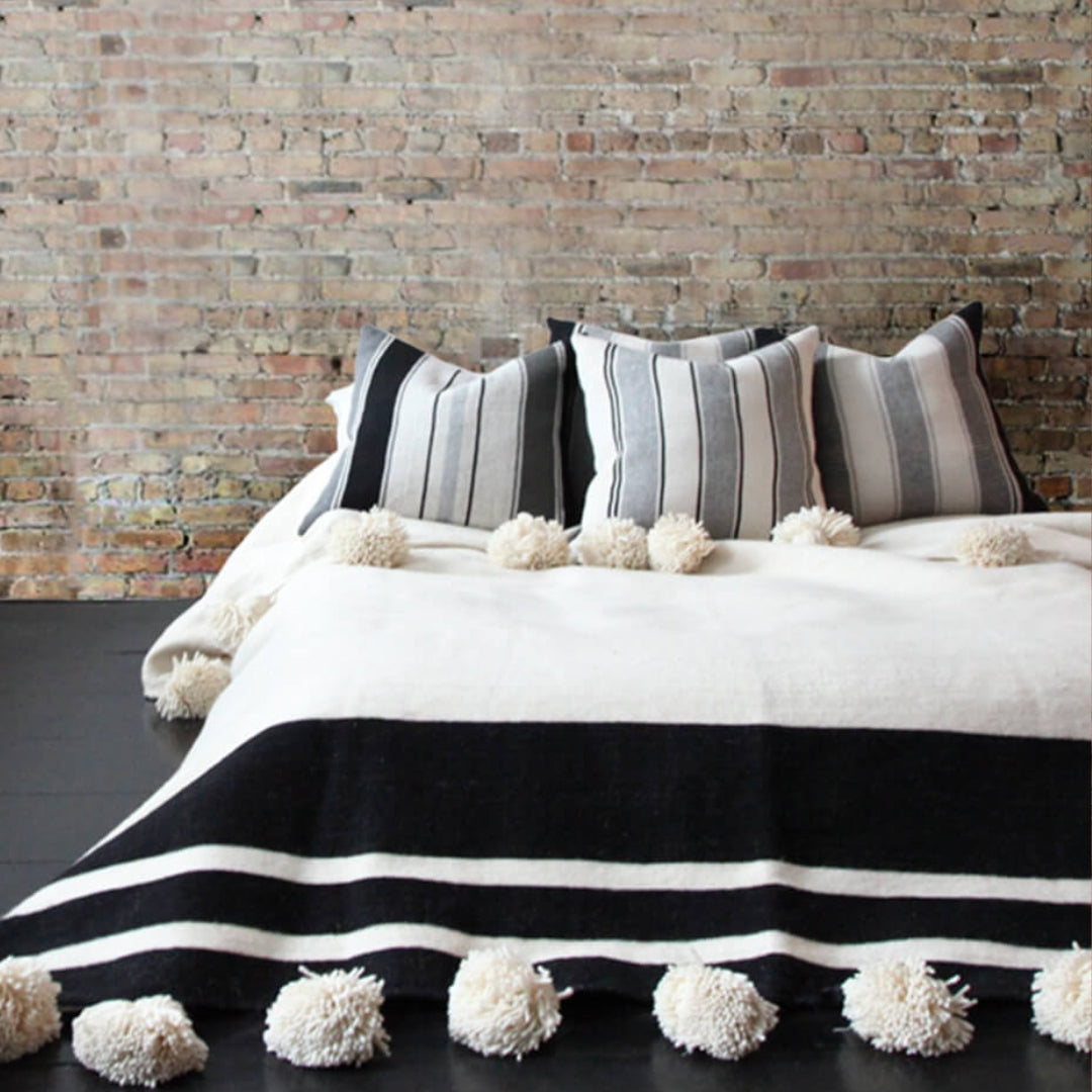 Pillows & Bedding